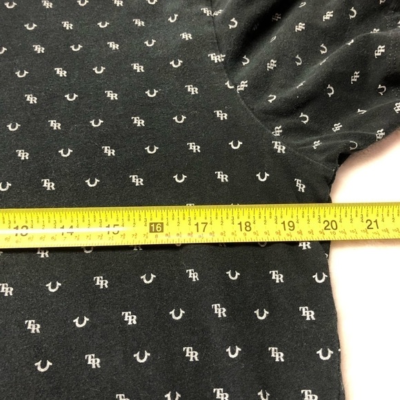 True Religion Black & White T-Shirt Unisex - Picture 4 of 6